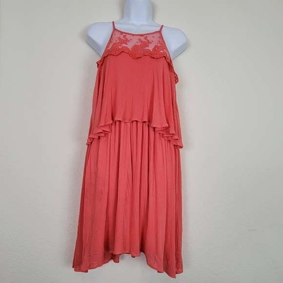 Kori Halter Style Embroidered Mesh Tiered Top Coral Pink Sleeveless Size Small - Picture 2 of 11